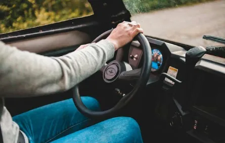 عادات قيادة سيئة تؤدي لإتلاف أجزاء بالسيارة