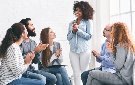 ما هي مجموعات الدعم النفسي؟ (المصدر: Adobe.Stock)