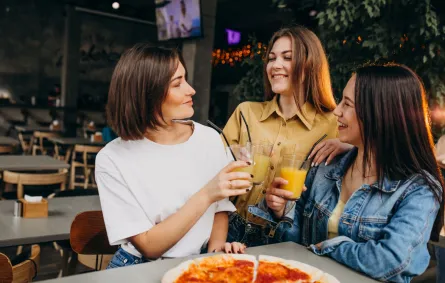 تحديات الصداقة طويلة الأمد وكيفية التغلب عليها