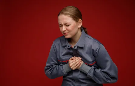 الفرق بين النوبة والسكتة القلبية كبير..تعرفي على القاسم المُشترك بينهما (المصدر: Freepik)