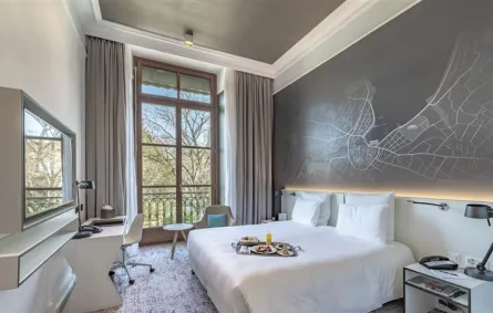 لقطة لأحد الغرف في فندق متروبول جنيف 