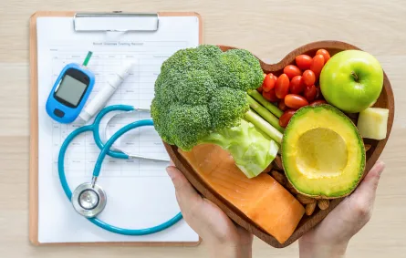 مع انطلاق موسم الرياض.. نصائح غذائية لمرضى السكري لتجنّب المضاعفات (المصدر: Shutterstock)