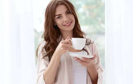 يثير استخدام القهوة بانتظام تساؤلات حول تأثيرها على الصحة النفسية للفرد