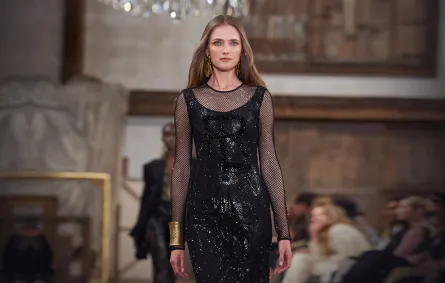فستان من رالف لورين Ralph Lauren - الصورة من Launchmetrics/Spotlight ©