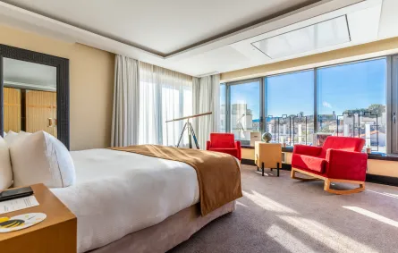 إطلالات خلابة من غرف فايف سيز هوتل