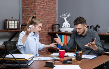 كيفية تحسين التوجيهات في العمل وجعلها أكثر قابلية للتنفيذ