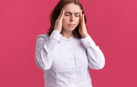 هناك أسباب عديدة وراء الإصابة بالصداع التوتري