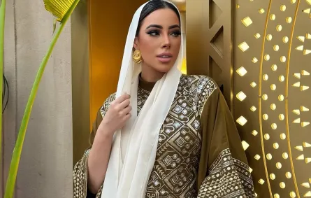 مدونة الموضة أماني فوزي- الصورة من حسابها على انستغرام.