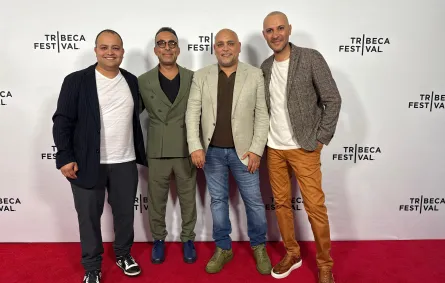 فريق إنتاج فيلم هابي بيرث داي - الصورة من المركز الصحفي للشركة المنتجة 