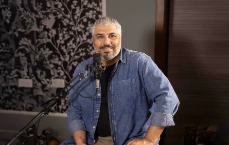 الناقد الموسيقي مصطفى حمدي -تصوير يحيى أحمد