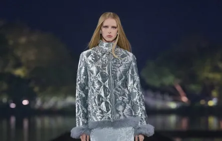 من مجموعة Métiers d’art 2024/25 من شانيل
