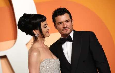 كاتي بيري وأورلاندو بلوم في كاليفورنيا ( Katy Perry and actor Orlando Bloom in California). مصدر الصورة: Michael Tran / AFP