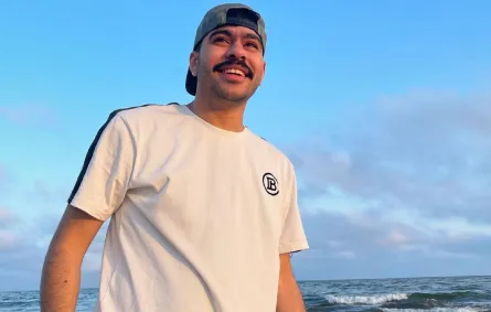أحمد رمزي يكشف كواليس فيديو النجوم