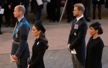 الأمير ويليام، كاثرين (كيت ميدلتون)، هاري وميغان في لندن، إنجلترا (Prince William, Catherine, Harry and Meghan in London, England). مصدر الصورة: Darren Fletcher - WPA Pool/Getty Images