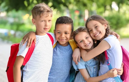 صورة لمجموعة من الأطفال