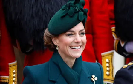 كاثرين (كيت ميدلتون) أميرة ويلز في ثكنات ويلينغتون في لندن -إنجلترا (Catherine, Princess of Wales at Wellington Barracks in London, England). مصدر الصورة: Max Mumby/Indigo/Getty Images