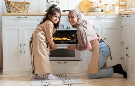 صورة لأم مع ابنتها