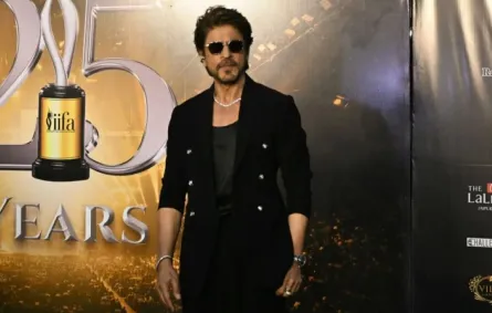 شاروخان في جايبور (Shahrukh Khan in Jaipur). مصدر الصورة: Money SHARMA / AFP