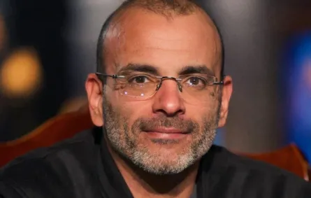 أيمن بهجت قمر - الصورة من صفحته على فيسبوك