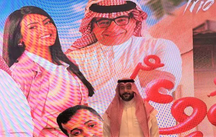 محمد الراشد الصورة  خاصة بسيدتي من تصوير زكية البلوشي