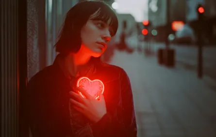 صفات رجل أحلام أنثى العذراء