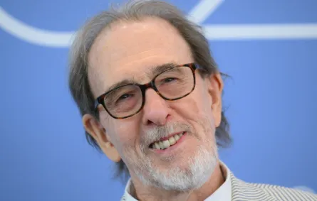 روس ماكيلوي Ross McElwee، من مهرجان فينيسيا السينمائي 2025. مصدر الصورة: Tiziana FABI / AFP