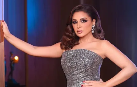 أنغام توثق لحظة وصولها مطار لندن لإحياء حفلها في رويال ألبرت هول