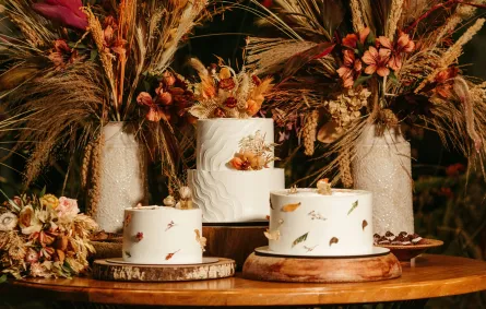 كعكات حفل الزفاف