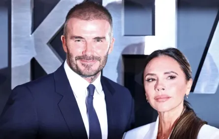 ديفيد بيكهام وزوجته فيكتوريا بيكهام في لندن (David Beckham and his wife Victoria Beckham in London). مصدر الصورة: HENRY NICHOLLS / AFP