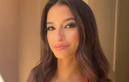 أميرة أديب - الصورة من حسابها على فيسبوك