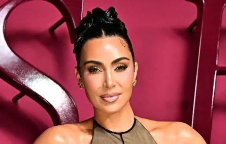 كيم كارداشيان في مسرح DGA في لوس أنجلوس (Kim Kardashian at the DGA Theater in Los Angeles). مصدر الصورة: Frederic J. Brown / AFP كيم كارداشيان في مسرح DGA في لوس أنجلوس (Kim Kardashian at the DGA Theater in Los Angeles). مصدر الصورة: Frederic J. Brown / AFP