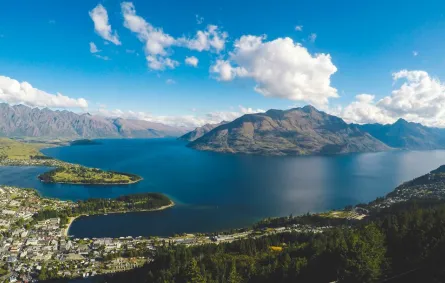 السياحة في نيوزيلندا