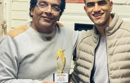 السيناريست أحمد عبد الله وابنه علي - الصورة من حساب الأخير على فيسبوك