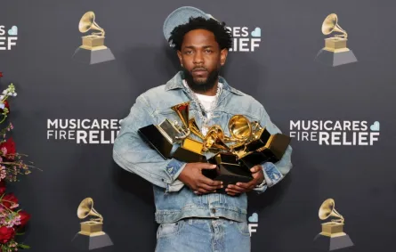 كندريك لامار Kendrick Lamar في حفل توزيع جوائز غرامي 2025. مصدر الصورة: Monica Schipper/Getty Images for The Recording Academy/AFP