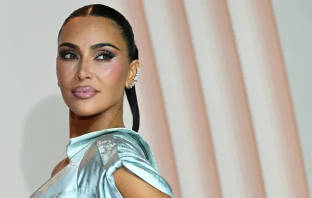 كيم كارداشيان في باريس (Kim Kardashian in Paris)- مصدر الصورة: Bertrand GUAY / AFP