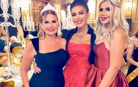 النجمات من حفل جراند بول- الصورة من حساب بوسي شلبي على إنستغرام