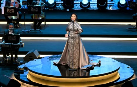 مي فاروق- الصورة من المركز الإعلامي لشركة ليلة عمر