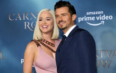 كاتي بيري وأورلاندو بلوم في كاليفورنيا ( Katy Perry and Orlando Bloom in California ). مصدر الصورة: Phillip Faraone / GETTY IMAGES NORTH AMERICA / Getty Images via AFP
