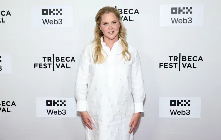 إيمي شومر في نيويورك ( Amy Schumer in newyork ).مصدر الصورة: Jamie McCarthy / GETTY IMAGES NORTH AMERICA / Getty Images via AFP