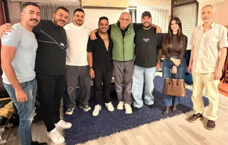 أبطال وصُنّاع فيلم 101 مطافي- الصورة من صفحة الشركة المنتجة على فيس بوك