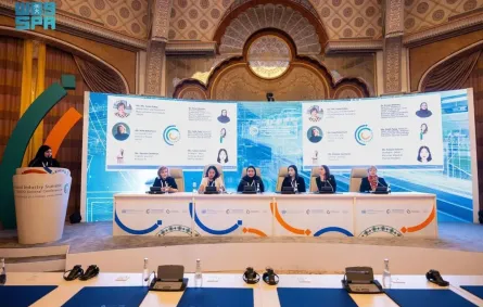 تمكين المرأة