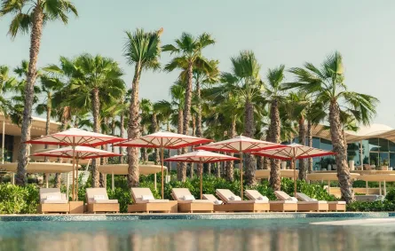 منتجع إس إل إس  البحر الاحمر في جزيرة شورى 