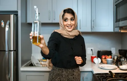 امرأة في المطبخ- المصدر: pexels-rdne-stock-project