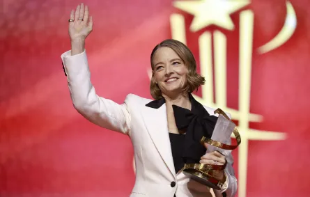 جودي فوستر في مهرجان الفيلم الدولي بمراكش ( Jodie Foster at the Marrakech International Film Festival ). مصدر الصورة: Abdel Majid BZIOUAT / AFP