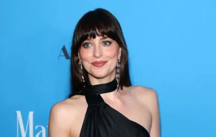 داكوتا جونسون في نيويورك ( Dakota Johnson in newyork ). مصدر الصورة: Arturo Holmes / GETTY IMAGES NORTH AMERICA / Getty Images via AFP