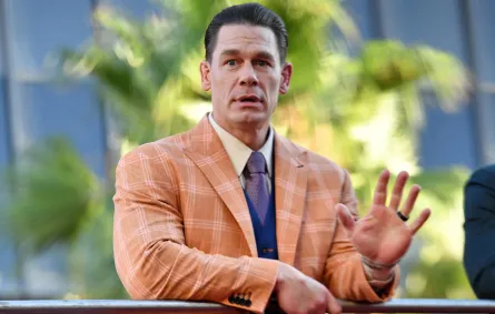 جون سينا أثناء حضوره فيلم جاكبوت! في ‏هوليوود John Cena as he attends the film Jackpot! in Hollywood‏- مصدر الصورة: (‏Photo by Valerie ‎Macon / AFP‏)‏