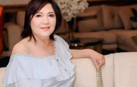 عايدة رياض الصورة من حسابها على فيسبوك