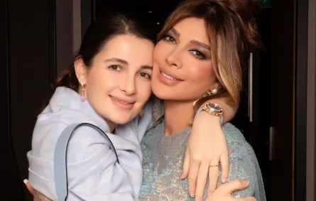 شام الذهبي ووالدتها أصالة- الصورة من حساب شام على إنستغرام