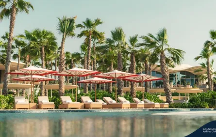 منتجع إس إل إس  البحر الاحمر في جزيرة شورى 