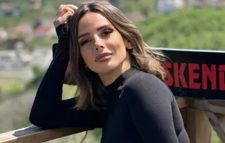 إيمان العاصي - الصورة من صفحتها على إنستغرام